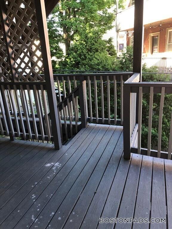 Photo - 132.5 Oxford St Apartment Unit 12