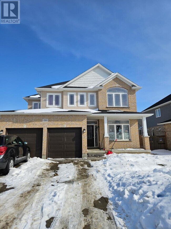 Photo - 35 Balmoral Ln