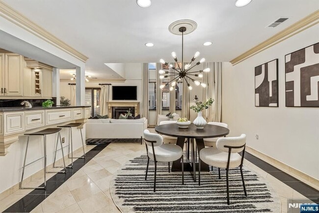 Photo - 750 Mainsail Ln