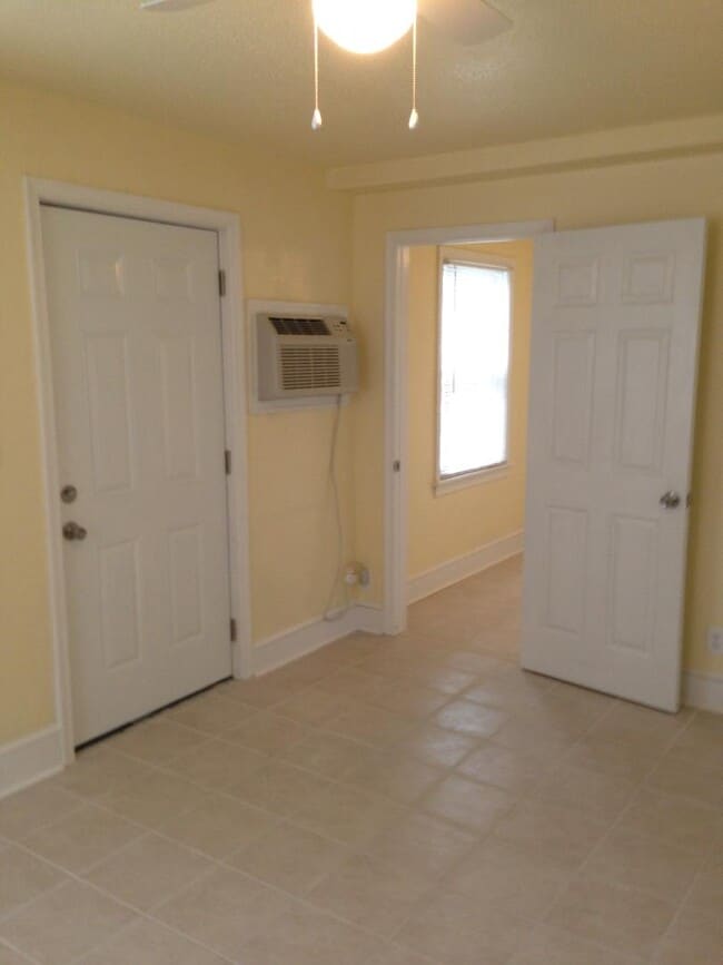 Apt B - 9554 19th Bay St Unit C