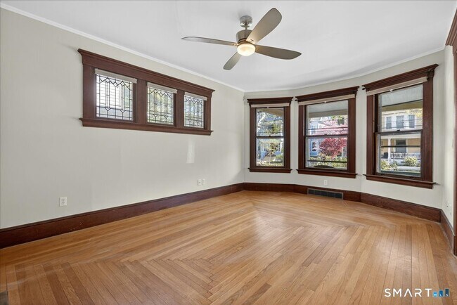 Photo - 114 Canner St Unit 1