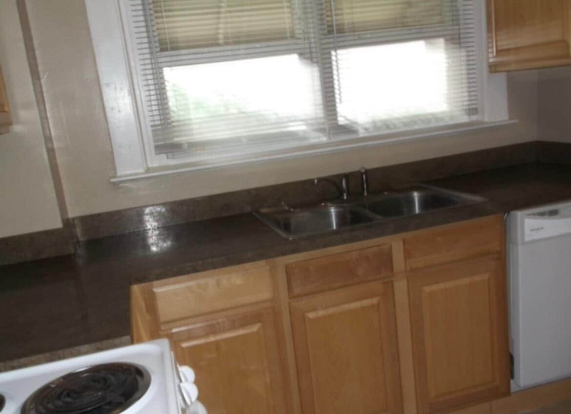 Photo - 466 Euclid Ave