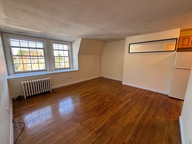 Building Photo - 17 Joy St Unit 8 Rental