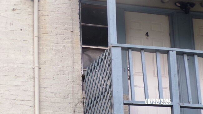 Photo - 700 N Washington St Unit #4