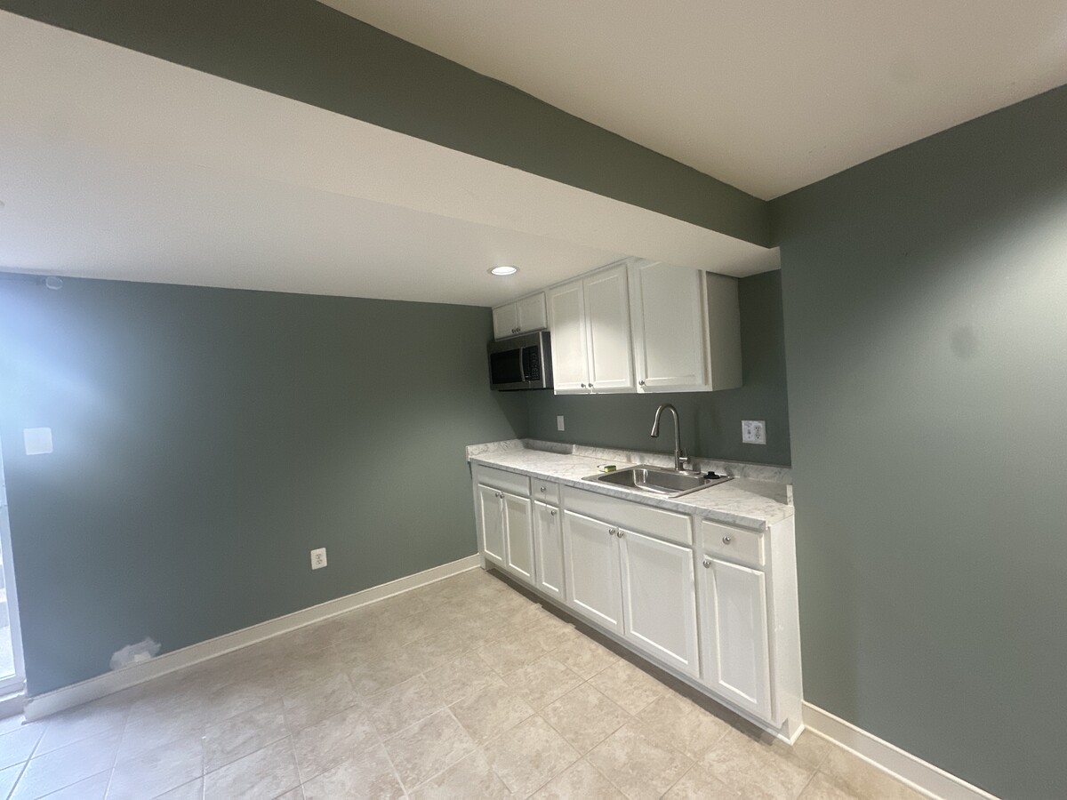 kitchen - 17509 Shale Dr Apartamentos Unidad whole basement