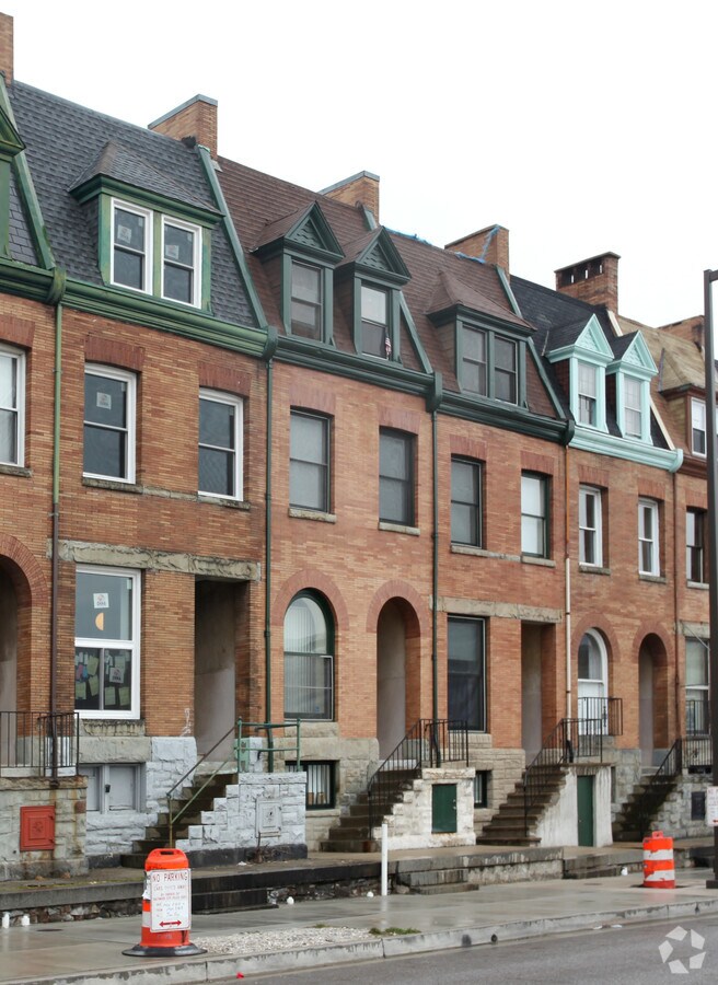 Photo - 1619 St Paul St