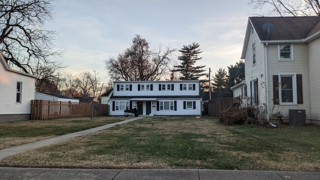Photo - 303 E Adams St Condo Unit A