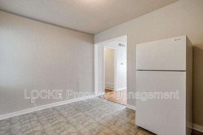 Photo - 3417 S University Dr