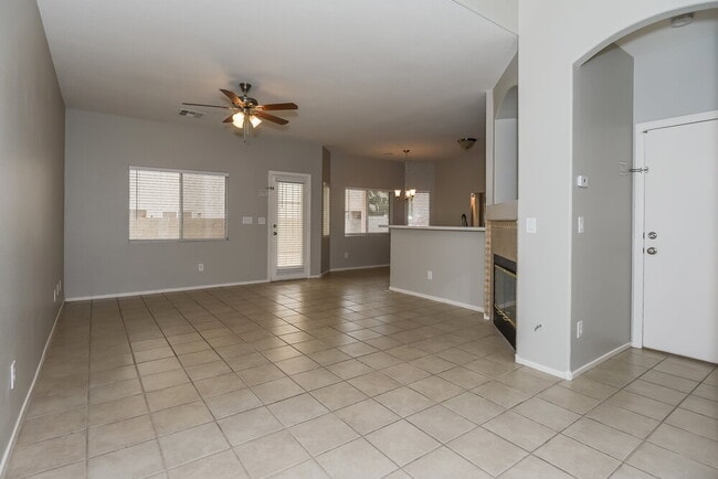 Photo - 5934 Aimless St