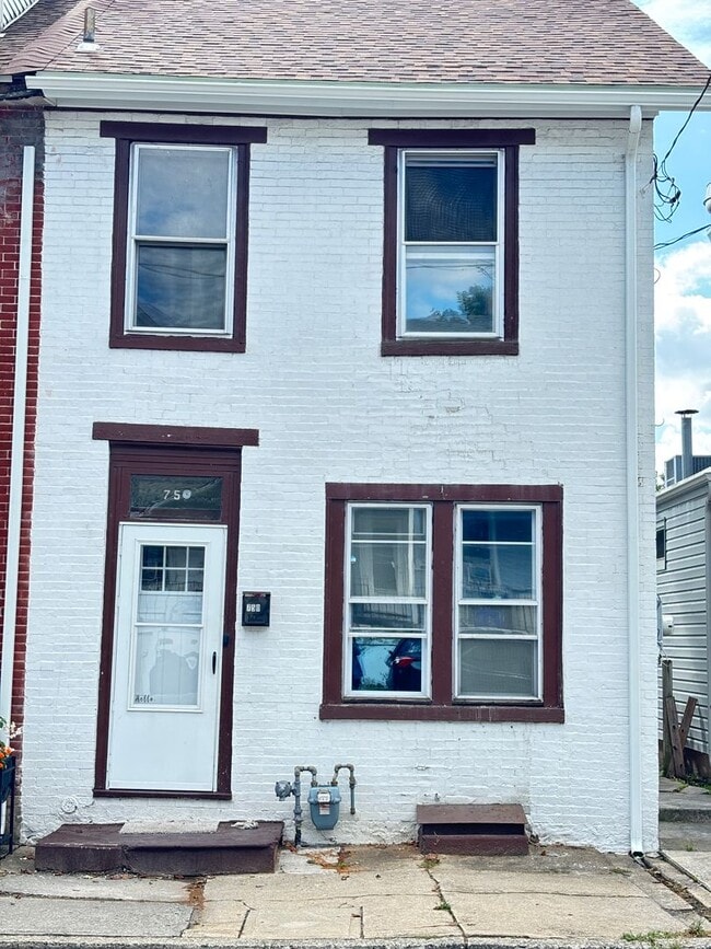 Photo - 2 BR Home Available in Catasauqua, PA