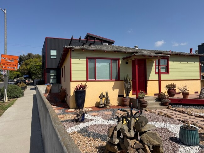 Building Photo - 701 Indiana Ave