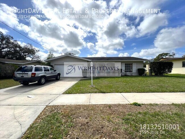 Building Photo - 1595 Idle Dr NE