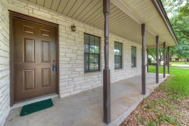Photo - 2306 Alimony Cove