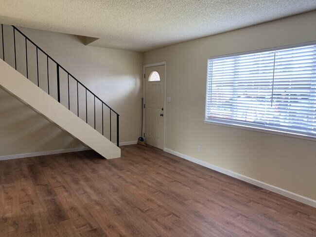 Photo - 110 Buena Vista Pl