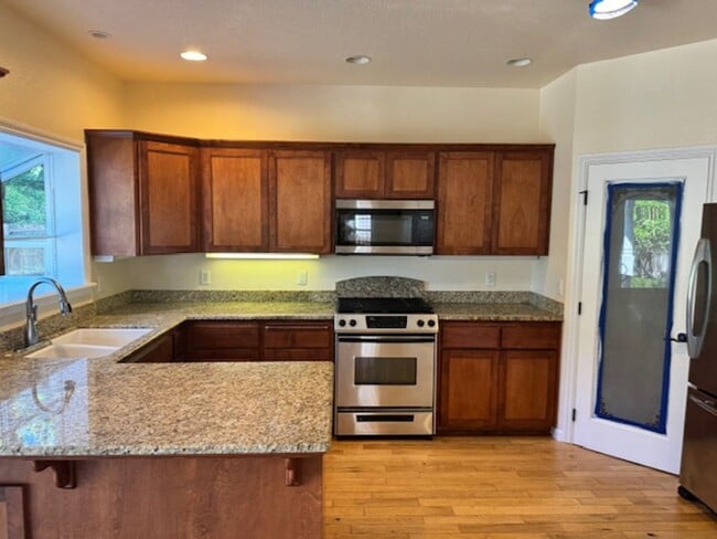 Photo - 1864 Gabriel Way