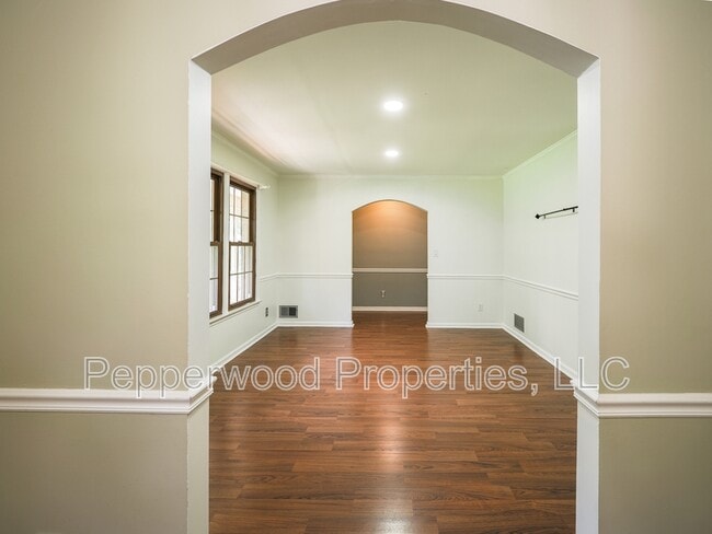 Photo - 18 State Rd S-42-9277