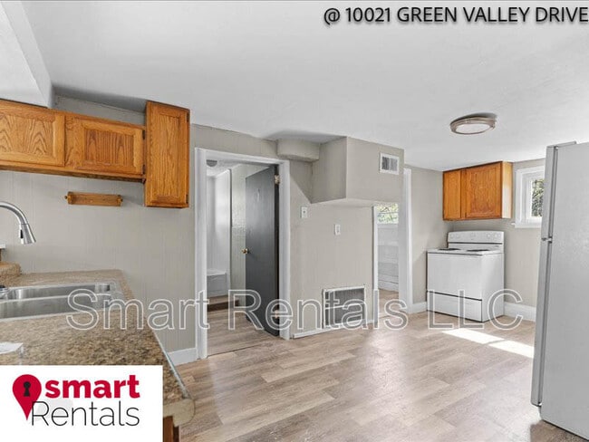 Building Photo - 10021 Green Valley Dr Rental