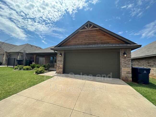 Photo - 3404 N W 161st St