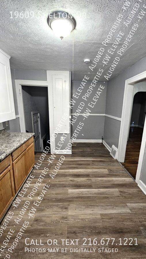 Photo - 19609 Shelton Dr