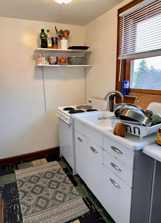 Photo - 1310 N Main St Unit 3