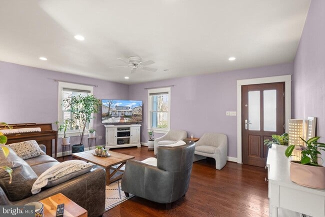 Photo - 1804 S Oakland St