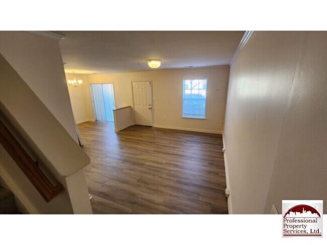 Beautiful 3 Level Townhouse In The Heart Of Frederick!