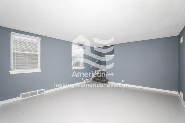 Photo - 1223 Portage Ave