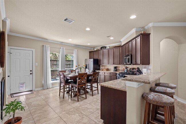 Photo - 1408 S Friendswood Dr