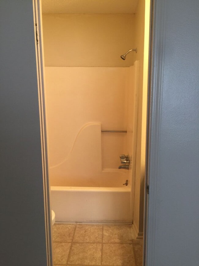 Photo - 2 bedroom 2 bath town home in a gated comm...