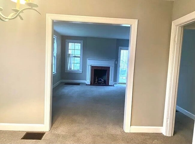Photo - 2107 Sunset Pl