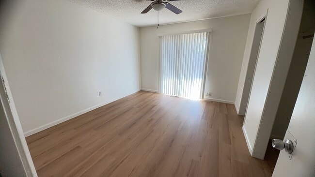 Photo - 3 Bedroom/2 Bath House Close to Shopping