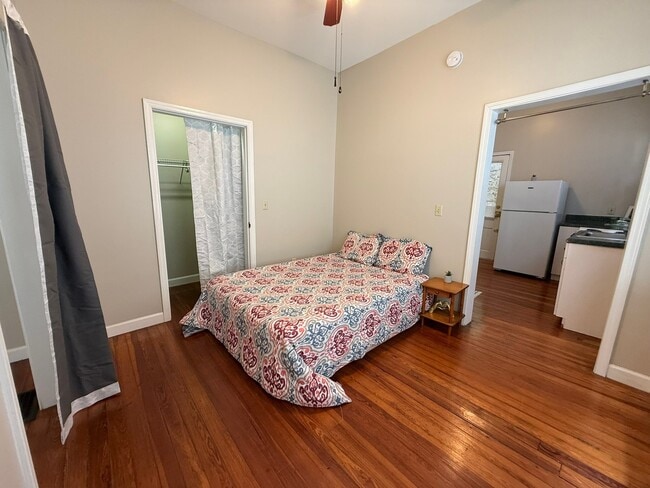Photo - 318 Tremont St Unit 3