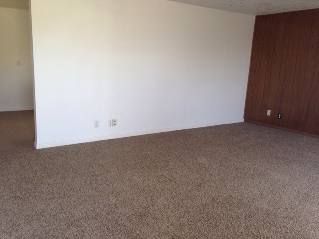 Photo - Great Brick Rambler for Rent in Washington Terrace