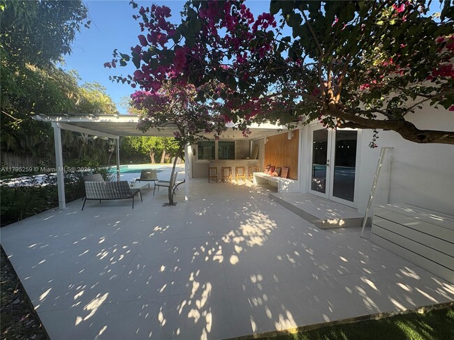 Building Photo - 8295 SW 116th St Rental