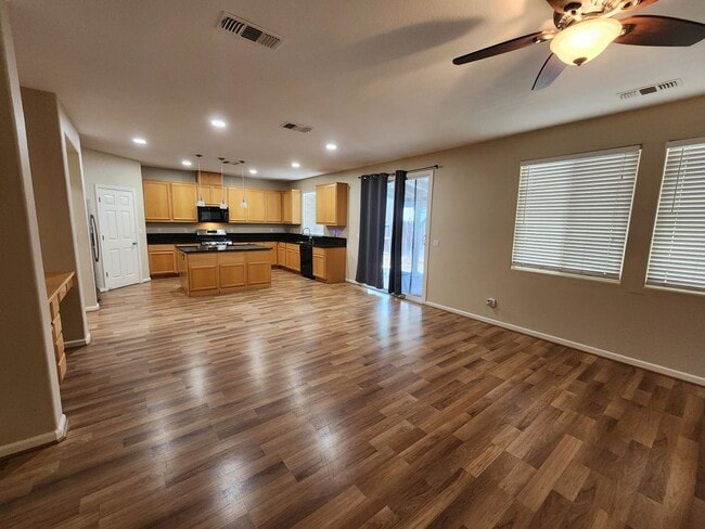 Photo - Inviting and Warm 3 Bedroom 2 Bath Home in Newman CA