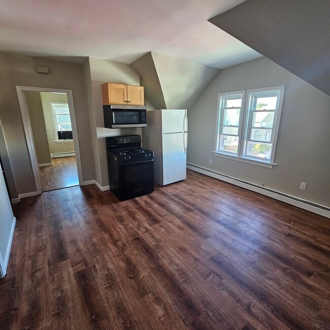 Building Photo - 151 Regent Ave Unit 151 Regent #3 Rental