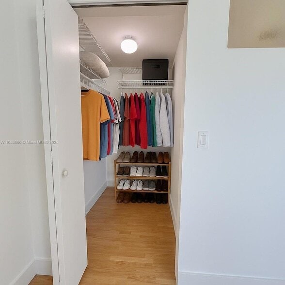 Photo - 350 NE 24th St Unit 909