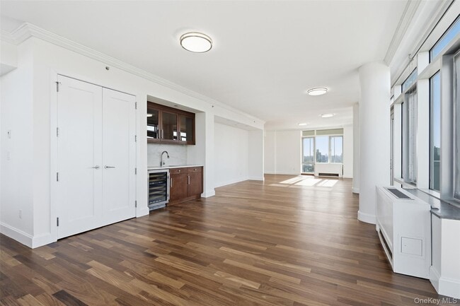 Photo - 3220 Arlington Ave Unit 12AB