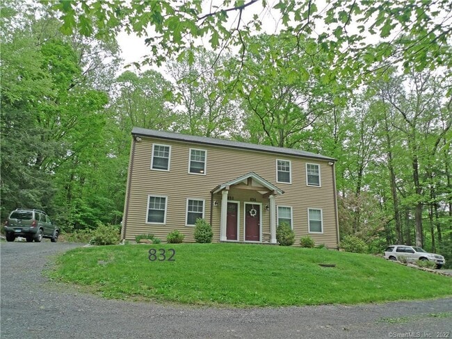 Building Photo - 832 Old Waterbury Rd Rental