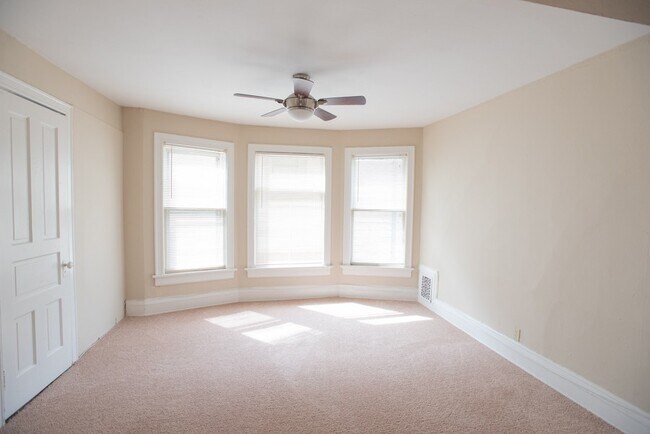 2724/2726 N Murray Ave - 2724/2726 N Murray Ave Apartment Unit 2726-Upper