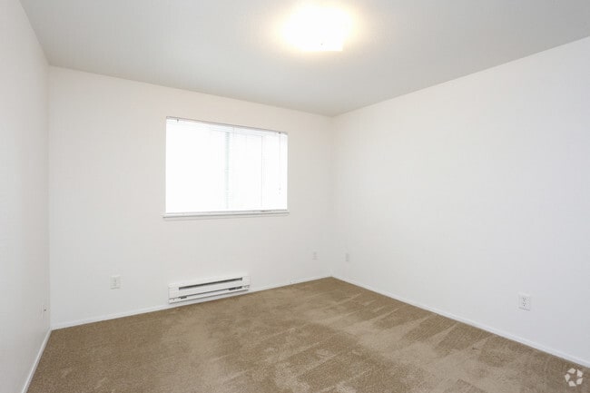 Olympic Pointe Apartments
