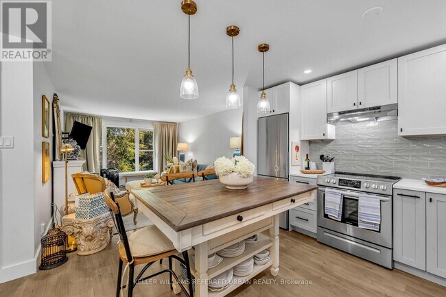 Photo - 133 Ontario St Unité 207