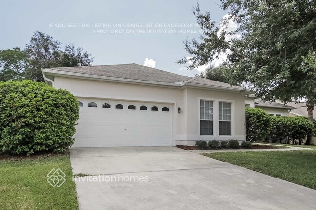 Photo - 305 Oak Springs Dr