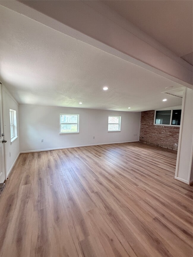 Photo - 12214 Corona Ln