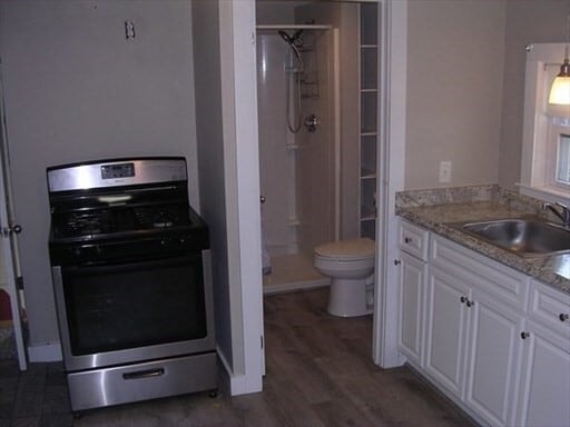 Photo - 822 Main St Unit 2