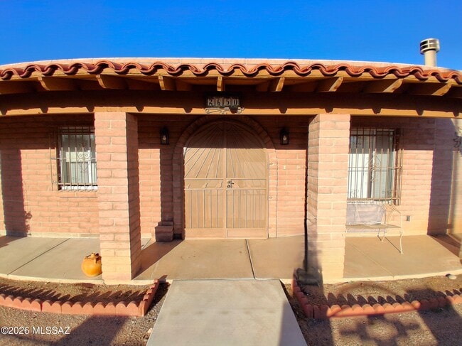 Photo - 2650 W Aurora Dr