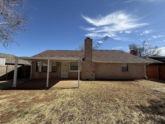 Photo - 9805 Blue Bonnet Dr