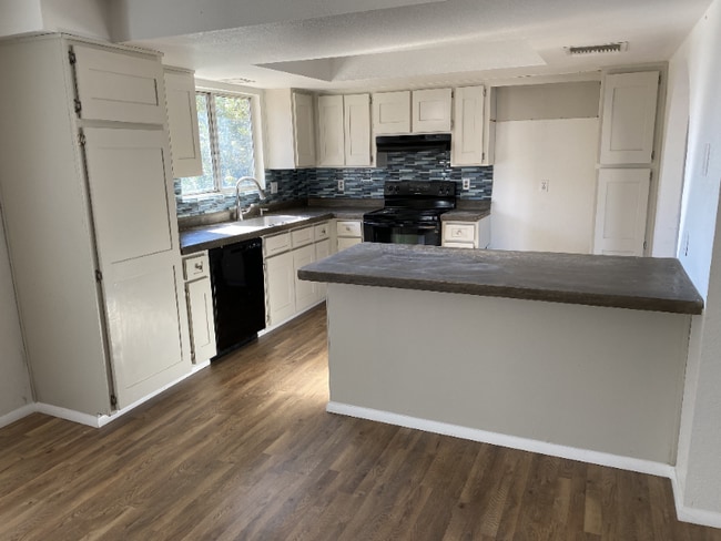 Photo - 3871 W Mars St