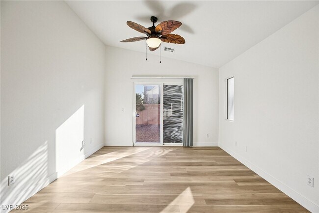 Photo - 6027 Riflecrest Ave