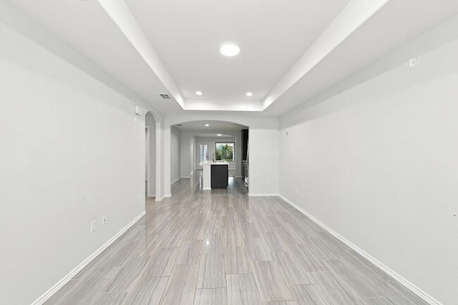 9919 Rosary Ln